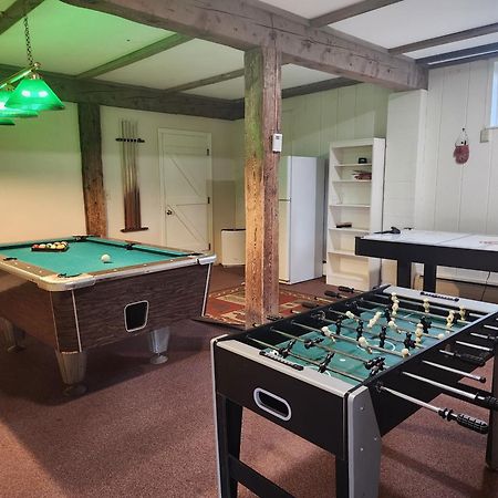 Mountaineer Inn Западен Доувър Екстериор снимка